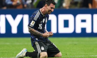 Et strejf af mystik? Argentina besejrer England endnu engang iført blå trøjer