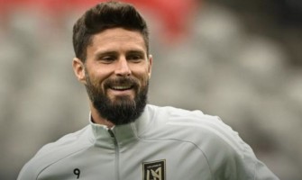 Lille er interesseret i 38-årige Giroud?