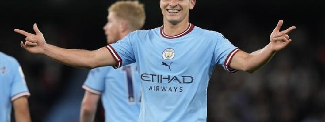 Manchester City slog Chelsea 4-0