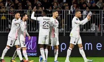 Paris Saint-Germain vinder den første kamp i den nye sæson