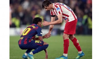 Spillernes respekt for hinanden: Yamar græder, Atletico Madrid-spillerne trøster