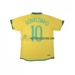 Brasilien Trøje RONALDINHO 10 Retro Mænd Hjemmebane Fodboldsæt 2006 Kortærmet