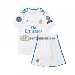 Real Madrid Trøje 2017 Retro Børn Hjemmebane Fodboldsæt Kortærmet
