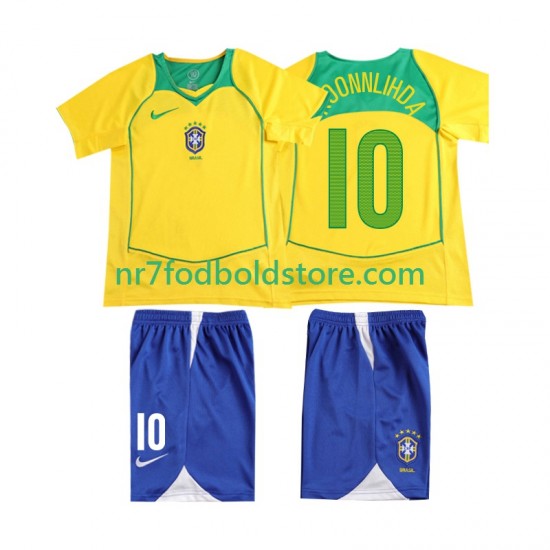 Brasilien Trøje RONALOINHO 10 Retro Børn Hjemmebane Fodboldsæt 2004 Kortærmet