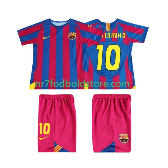 FC Barcelona Trøje RONALDINHO 10 Champions League 2005 Retro Børn Hjemmebane Fodboldsæt 2006 Kortærmet