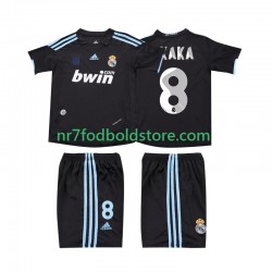 Real Madrid Trøje KAKA 8 2009 Retro Børn Udebane Fodboldsæt 2010 Kortærmet