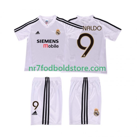 Real Madrid Trøje RONALDO 9 5 Retro Børn Hjemmebane Fodboldsæt 2004 2002 Kortærmet