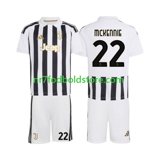 Juventus Trøje Weston McKennie 22 Børn Hjemmebane Fodboldsæt 2026-2027 Kortærmet