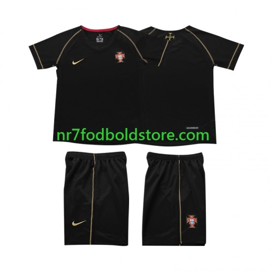 Portugal Trøje Retro Børn Udebane Fodboldsæt 2006 Kortærmet