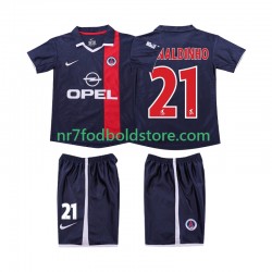 AC Milan Trøje RONALDINHO 21 2001 Retro Børn Hjemmebane Fodboldsæt 2002 Kortærmet
